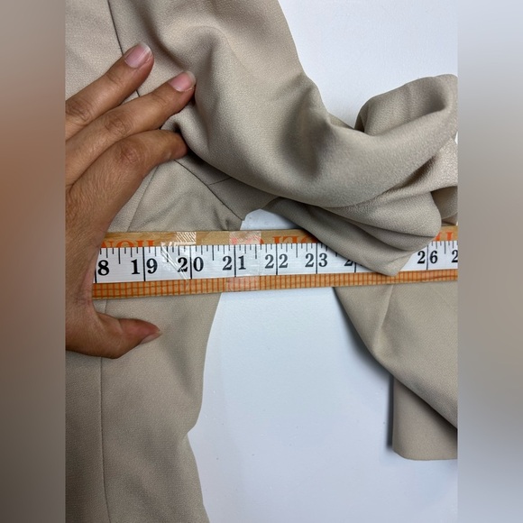 VTG Y2K Adrianna Papel Occasion 14 Blazer Beaded Sequins Tan one Button Preppy - Picture 11 of 16